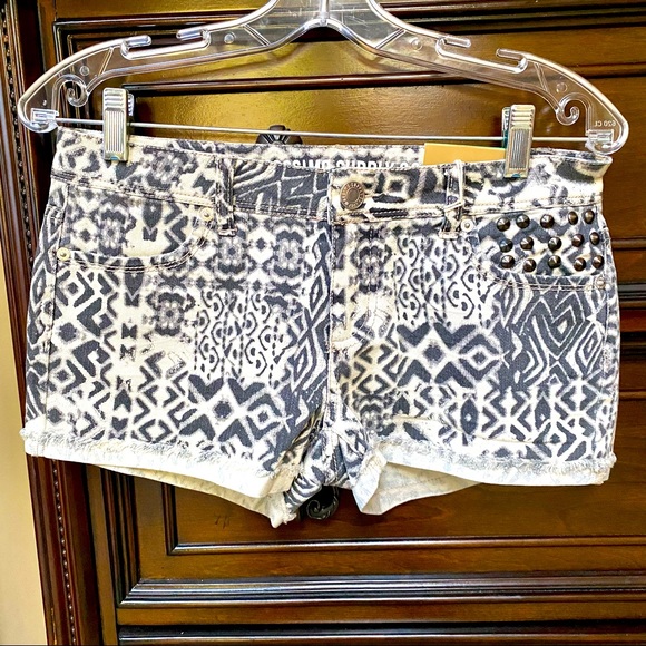 Tribal Studded Low Rise Jean Shorts | 7 - Picture 1 of 8